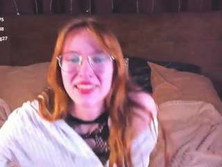 Live webcam model angela-flowers on Soda Cams