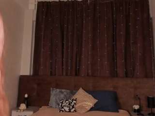 angela-flowers webcam