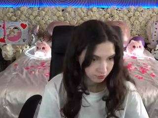 babyflowerss Live Webcam on CamSoda