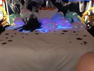 BabyFlowerss live webcam show
