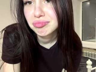 carolannlakey webcam