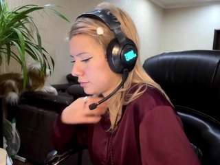 cassieshipe Live Webcam on CamSoda