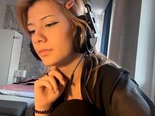 cassieshipe Live Webcam on CamSoda