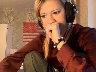 cassieshipe's CamSoda show and profile