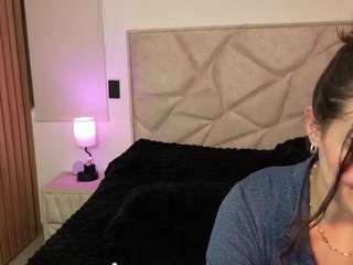 sweetsin-couple's CamSoda show and profile
