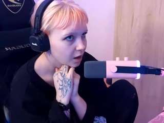 Live webcam model yasminchoi on Soda Cams