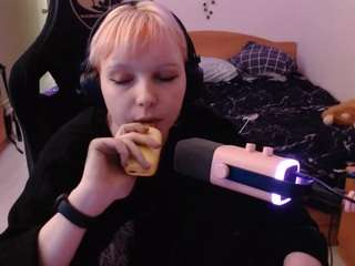 yasminchoi Live Webcam on CamSoda