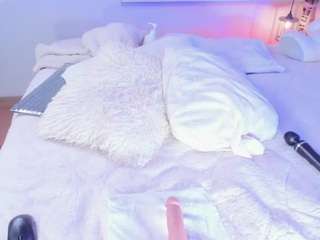 emma-kell webcam