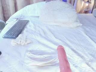 Emma-kell live cam preview