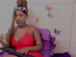 EroticSexyPrada1