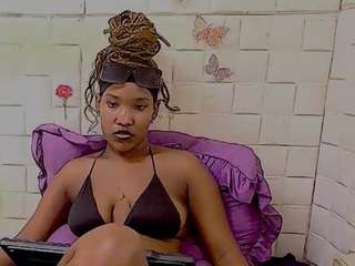 eroticsexyprada1 webcam