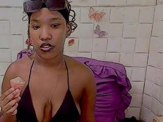 EroticSexyPrada1