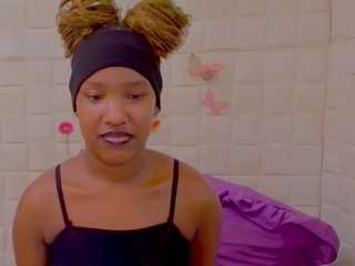 eroticsexyprada1 webcam