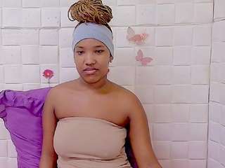 eroticsexyprada1 webcam