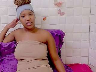 eroticsexyprada1 webcam