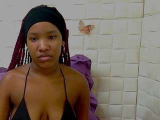 eroticsexyprada1 webcam