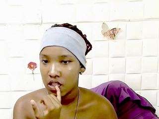 eroticsexyprada1 live cam profile