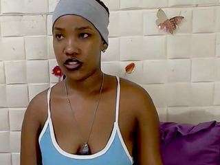 eroticsexyprada1 webcam