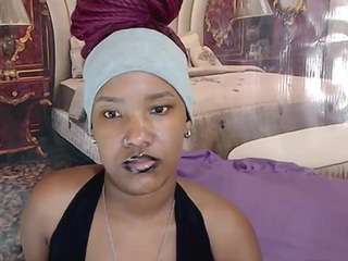 eroticsexyprada1 webcam