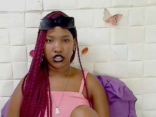 eroticsexyprada1 webcam