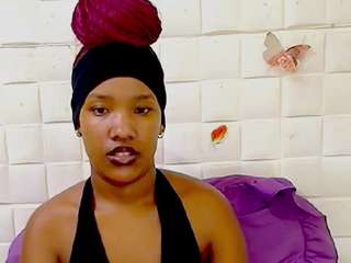 eroticsexyprada1 Brown live webcam