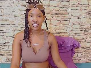 eroticsexyprada1 webcam
