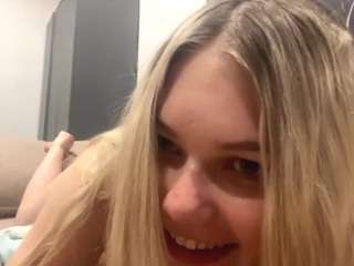 julelaffitte Live Webcam on CamSoda