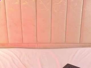 JulieDeep live webcam show