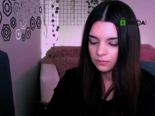 monalovee Live Webcam on CamSoda