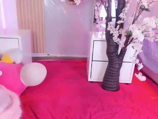 salemblackrose Live Webcam on CamSoda