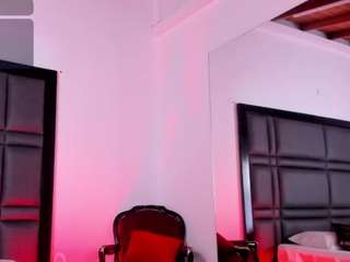 sara-dreamss webcam
