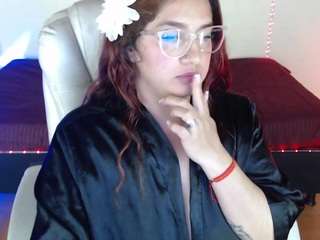 tiana-27's CamSoda show and profile