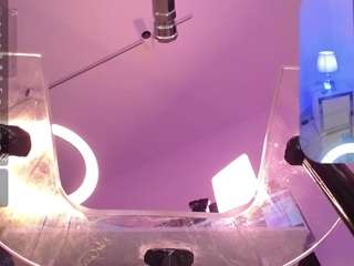 valeriabonnet Live Webcam on CamSoda