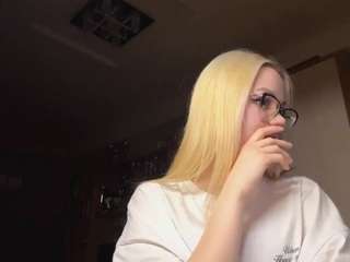 valeriepfifer webcam