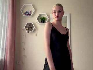 valeriepfifer Sex Cam Show