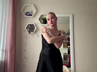 valeriepfifer