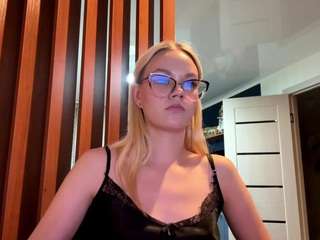 valeriepfifer