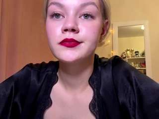 valeriepfifer
