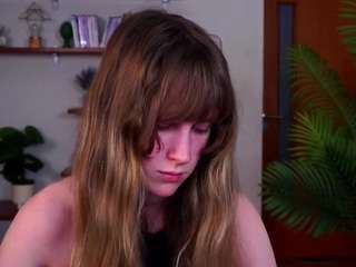 virginiaeskuchen's CamSoda show and profile