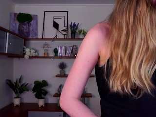 virginiaeskuchen's CamSoda show and profile