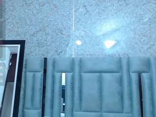 viviananderson live cam profile