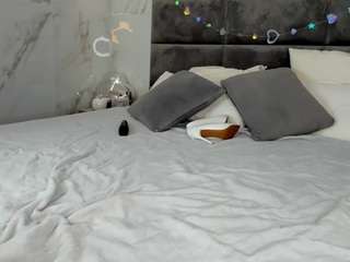 aneta-hart Live Webcam on CamSoda