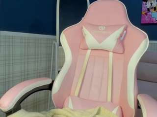 aneta-hart Live Webcam on CamSoda