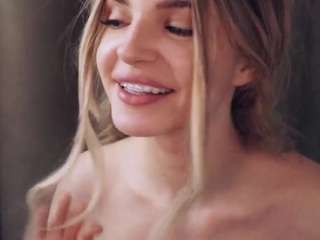 denesejirik Live Webcam on CamSoda