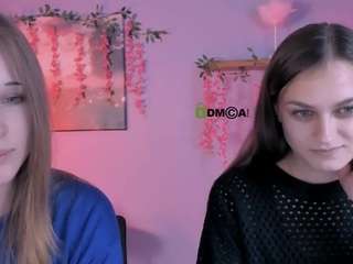 eira-mouse Live Webcam on CamSoda