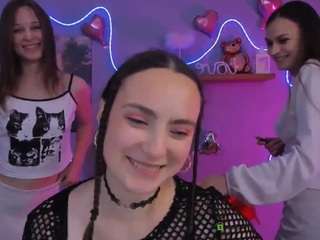 eira-mouse's CamSoda show and profile