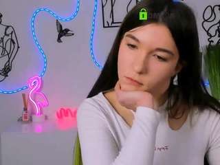 elis-sunny Live Webcam on CamSoda