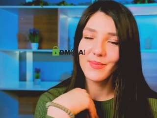 elis-sunny Black live webcam