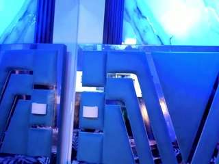 emii-brown's CamSoda show and profile