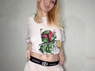 Live webcam model harpermartinez on Soda Cams